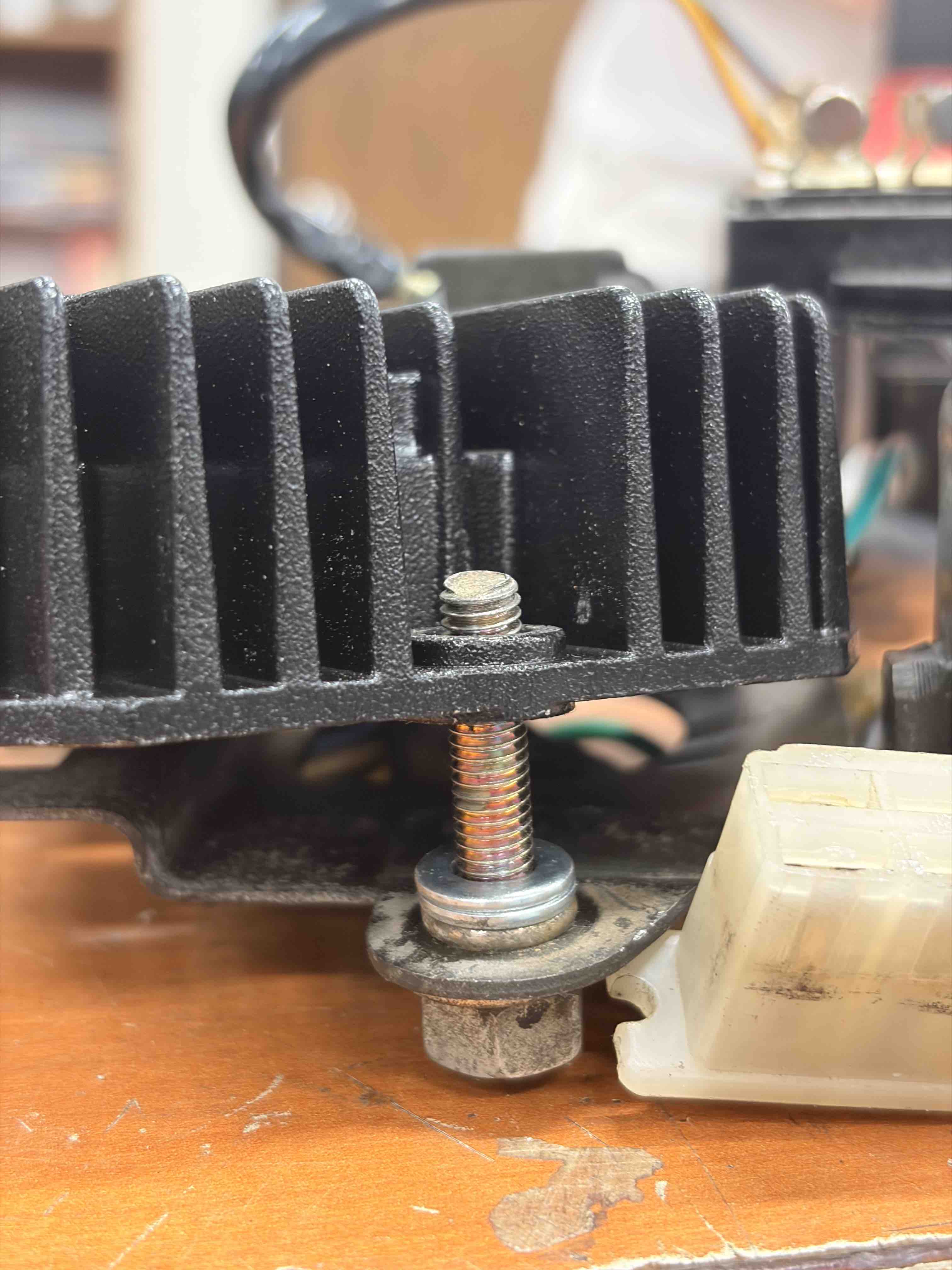 Spacing washers for stud mount_CB550_ElectronicsTray_RegRecCombo.jpg