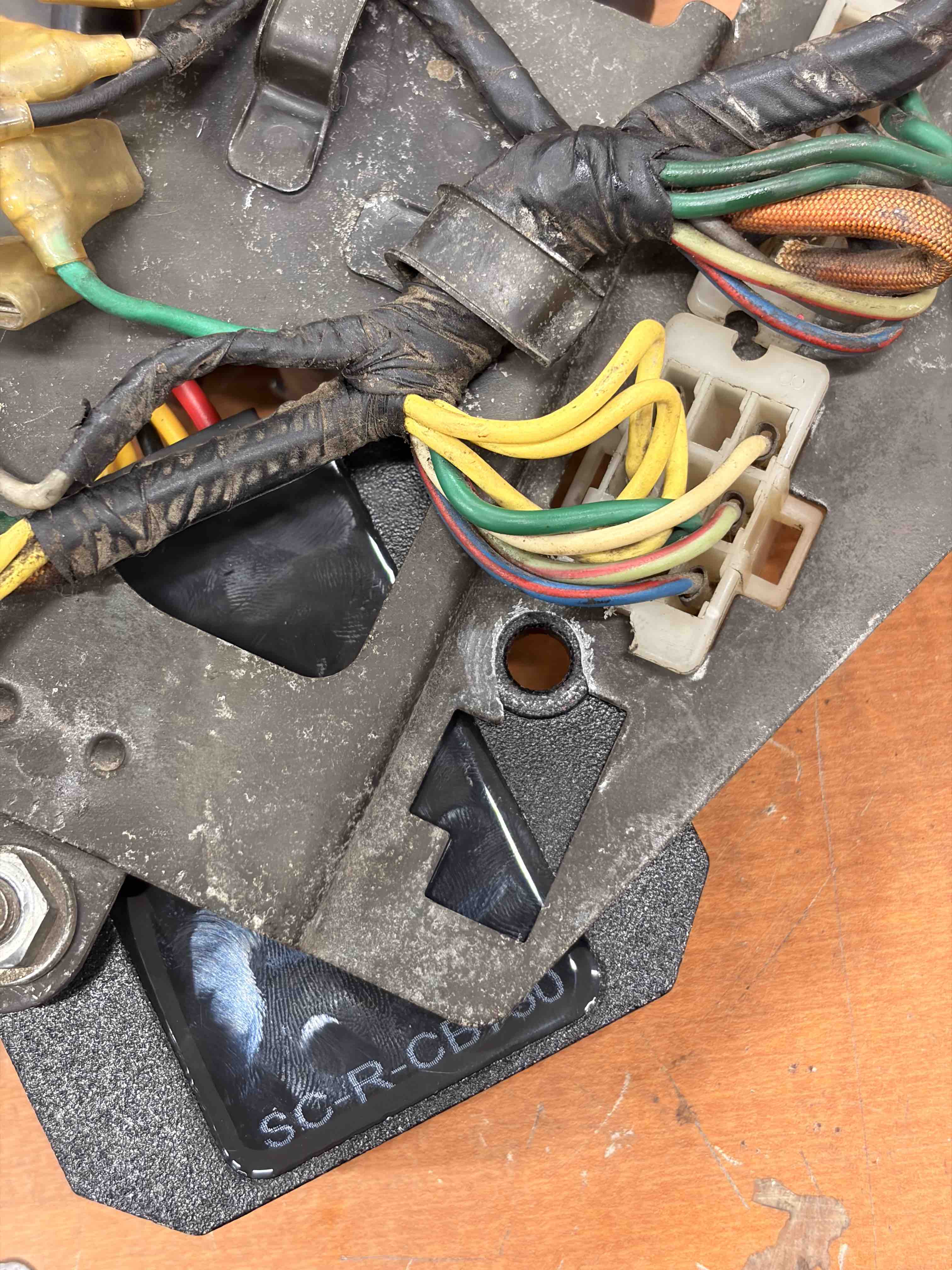 Filed Hole_CB550_ElectronicsTray_RegRecCombo.jpg